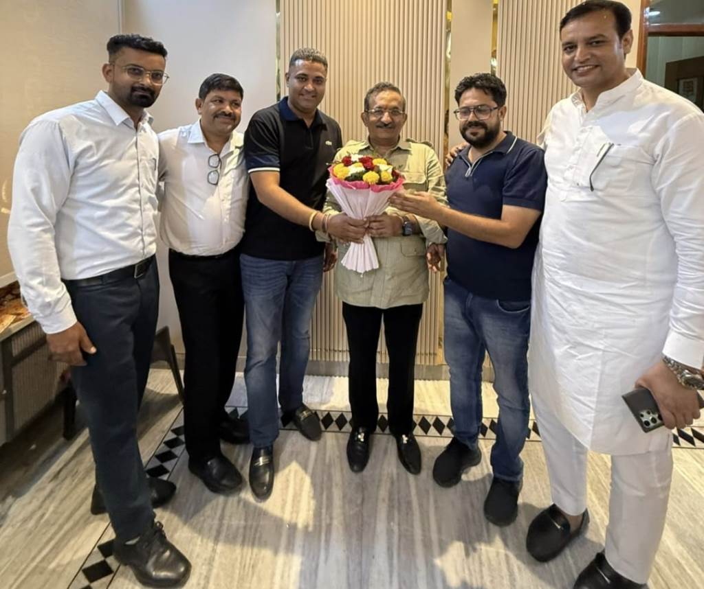 Chief Ministers Political Secretary Tarun Bhandari Unveils Namo Cricket League Trophy